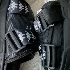 black kappa slides